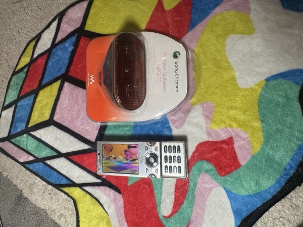 Sony Ericsson W995 2G 3G GSM Smartphone mit Lautsprecher