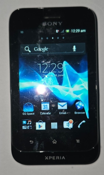 Sony Xperia Tipo ST21i 4GB schwarz entsperrt 3G Smartphone – guter Zustand