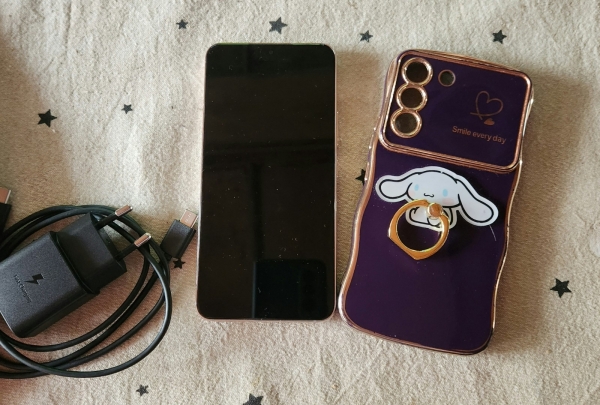 Samsung Galaxy  S22 5G 256 GB  Dual Sim Pink Gold Smartphone Handy