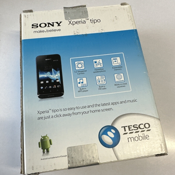 BRANDNEU Sony Xperia Tipo 3G WiFi Smartphone ENTSPERRT