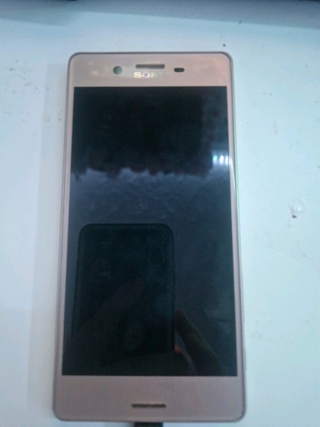 Sony Xperia L1 G3313 Android Handy Smartphone pink 16GB 5,5“ funktionsfähig!