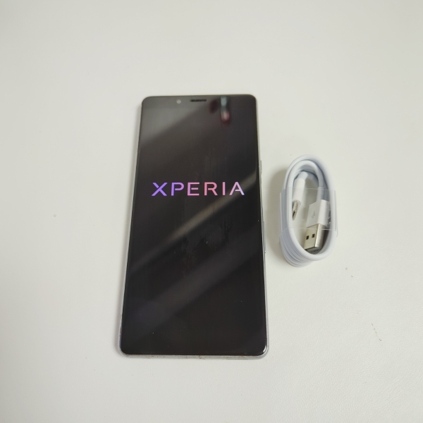 Sony Xperia L3 32GB Speicher, 3GB RAM, 5,7″ Smartphone in Silber