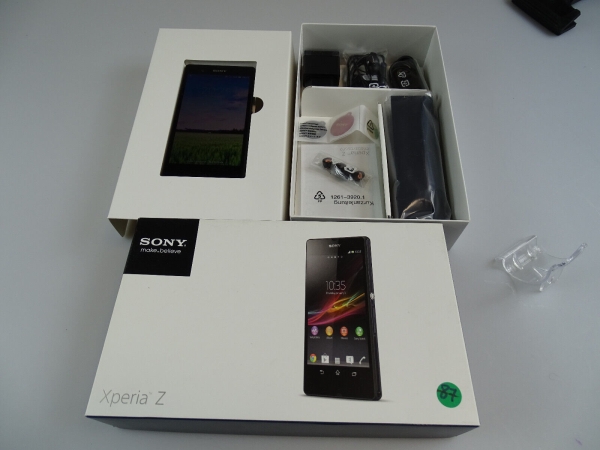 Sony Xperia Z C6603 16GB Schwarz! NEU! Ohne Simlock! Android Smartphone! RAR!