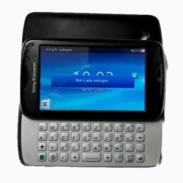 Sony Ericsson  txt pro CK15i    Schwarz /Silber – Vintage Smartphone