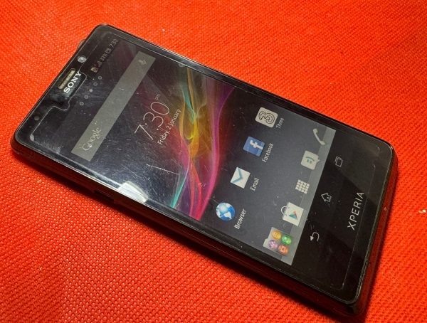 Sony Xperia T LT30p Smartphone (entsperrt) – Schwarz