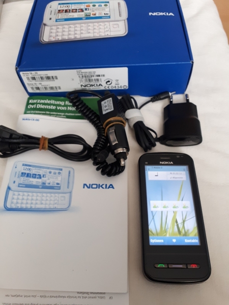 Nokia  C6-00 – Schwarz (Ohne Simlock) Smartphone