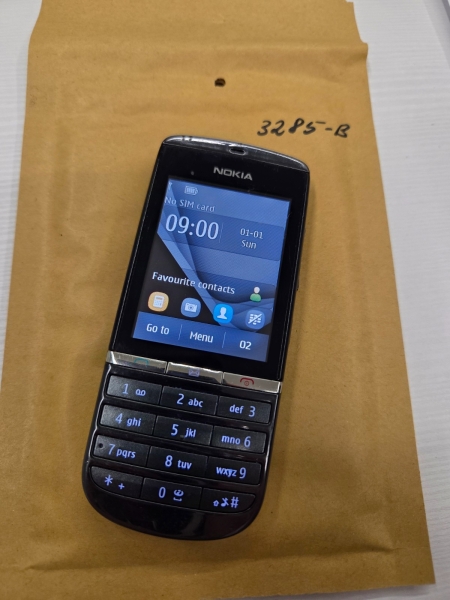 Nokia Asha 300 Smartphone (entsperrt) – Graphite