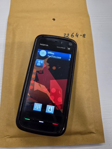Nokia XpressMusic 5800d – Smartphone Handy (entsperrt) schwarz rot – voll funktionsfähig