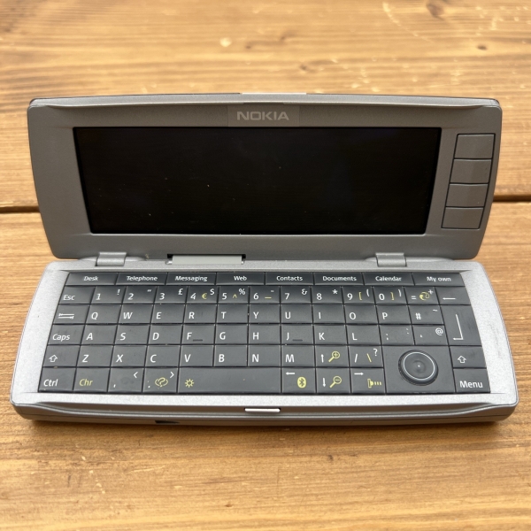 Nokia 9500 Communicator – (Tin Grey / Black) – 2G Smartphone PDA