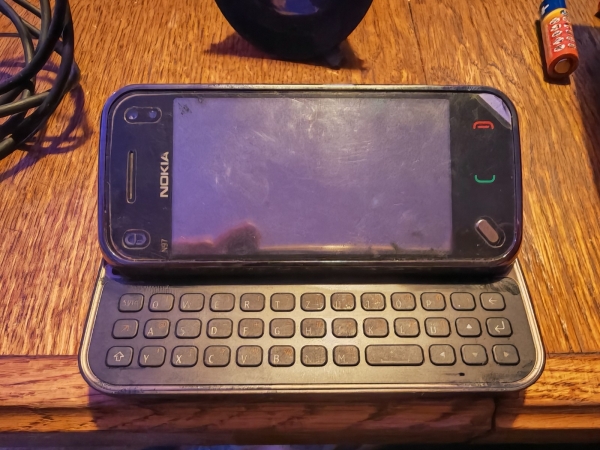 Nokia N97 mini -8GB -Navi Schwarz/Braun (Ohne Simlock) Smartphone.!!!