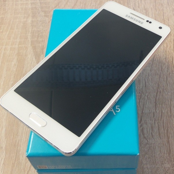 Samsung Galaxy A5 White Weiß SM-A500/DS Smartphone – Defekt #2