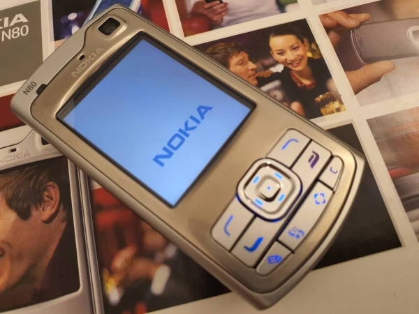 Nokia  N80 – Silber (Ohne Simlock) Smartphone