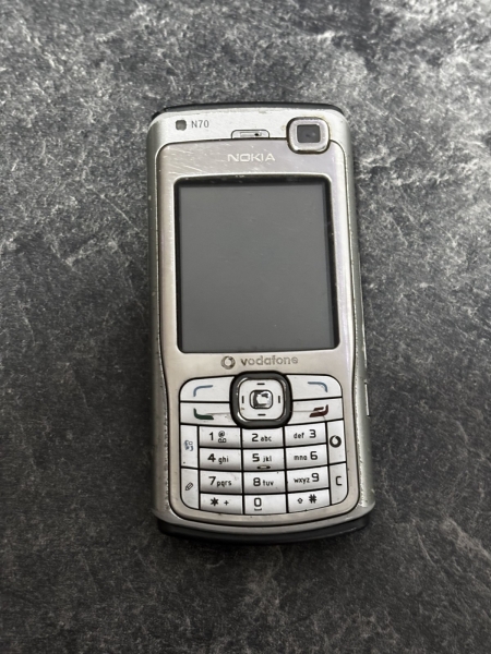 Nokia  N70 – Silber (Ohne Simlock) Smartphone