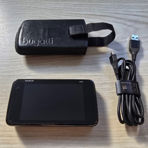 Nokia  N900 – 32GB – Schwarz (Ohne Simlock) Smartphone