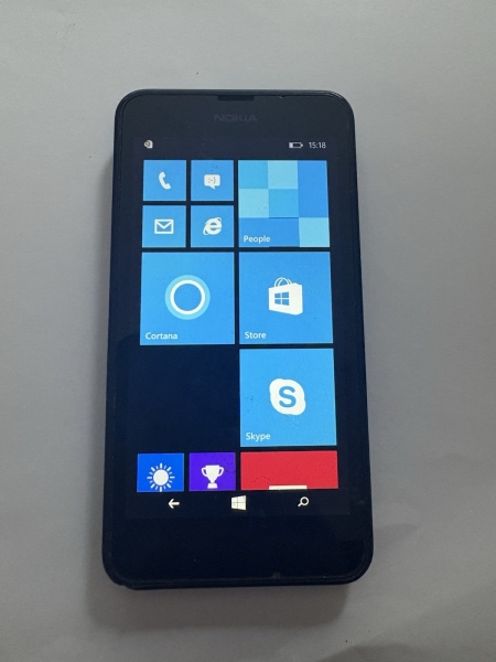 Gebrauchtes Nokia Lumia 630 RM-976 Smartphone