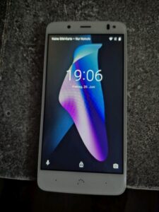 Smartphone BQ  Aquaris Vs