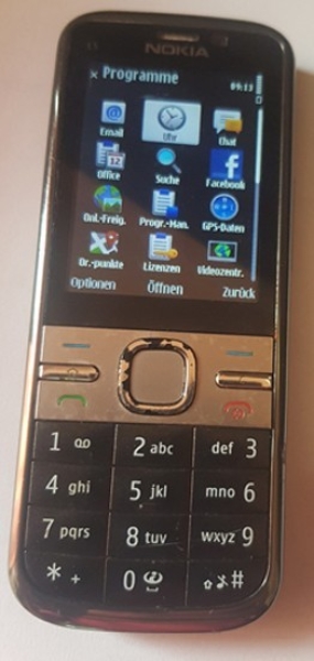 Nokia  C5-00 –  (Ohne Simlock) Smartphone ohne weiteres Zubehör