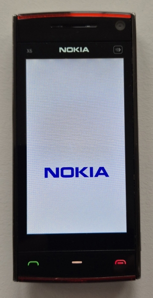 Nokia X6 -00, 16GB – schwarz Smartphone. Erschienen 2010. Vermutlich auf Orange gesperrt.