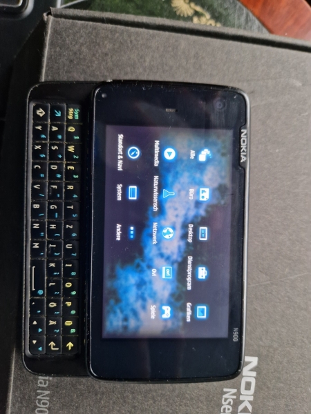 Nokia  N900 – Schwarz Linux Smartphone