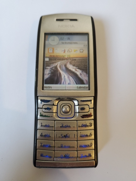 Nokia E50 Smartphone (entsperrt) – Silber