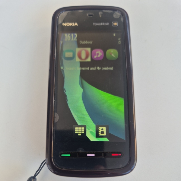 Nokia 5800 XpressMusic (entsperrt) 3G Smartphone Top Zustand mit Ladegerät