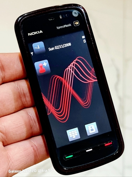 Nokia 5800 XpressMusic (entsperrt) 3G Smartphone Top Zustand mit Ladegerät