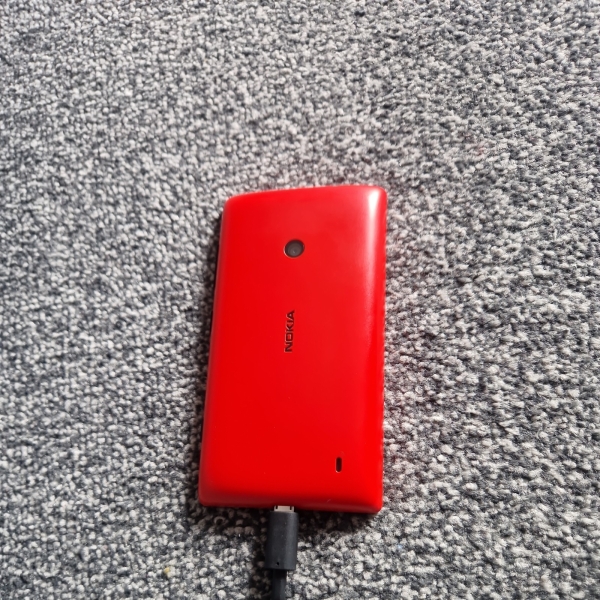 Nokia Lumia 520 Windows Smartphone 4,0″ Display 512MB RAM rot (Vodafone)