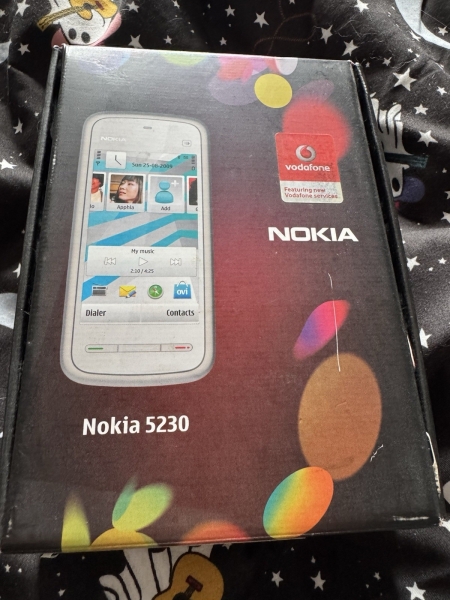Nokia 5230 Originalverpackt mit Handbuch Lila & Schwarz Retro Handy