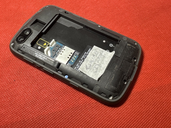 Blackberry 9720 schwarz Qwerty Handy Smartphone defekt unvollständig