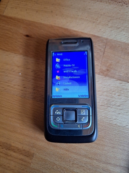 Nokia  E65 – Schwarz – Silber (Ohne Simlock) Smartphone