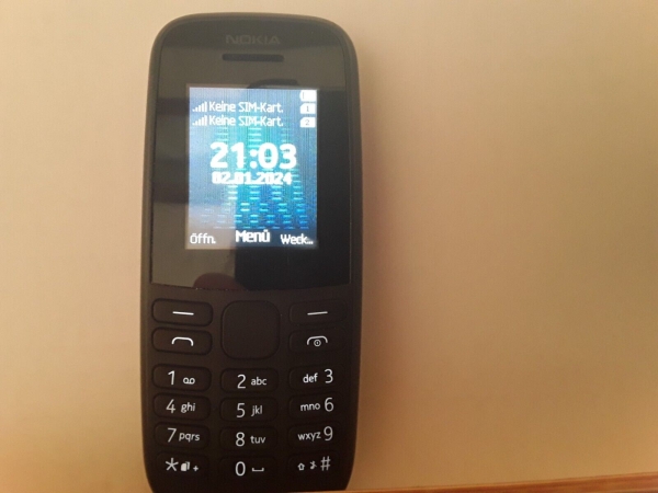 Handy Nokia 105 schwarz (Ohne Simlock) Smartphone dualsim