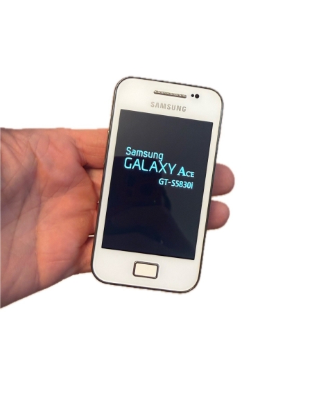 Kleines feines Smartphone • Samsung  Galaxy Ace GT-S5830i Android 2.3.6 geprüft