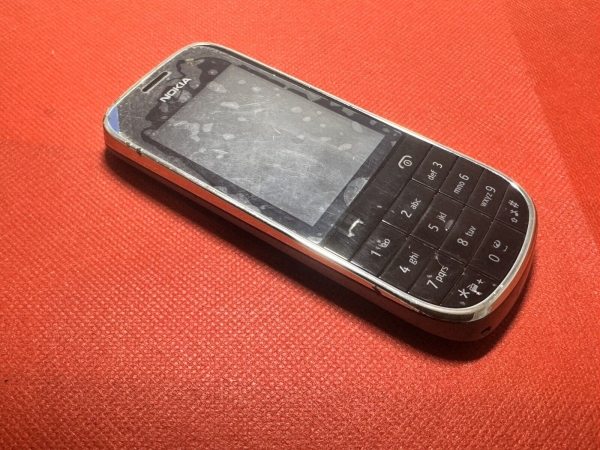 Nokia Asha 203 grau (entsperrt) Smartphone