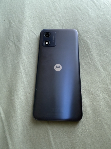 Motorola Moto E13 Cosmic Black entsperrt 64GB 6,5″ Android Smartphone gesprungen