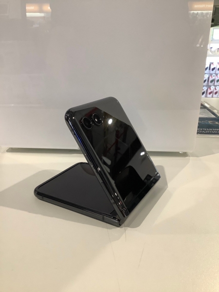 Motorola razr40 ultra 256GB 5G Infinite Black Smartphone 5#1906885