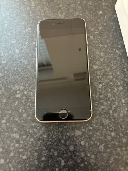 Apple iPhone SE Starlight 2022 5G Smartphone 64GB weiß