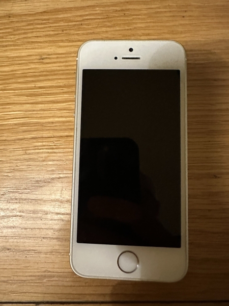 iPhone SE 1. Generation 32GB Weiß/Silber
