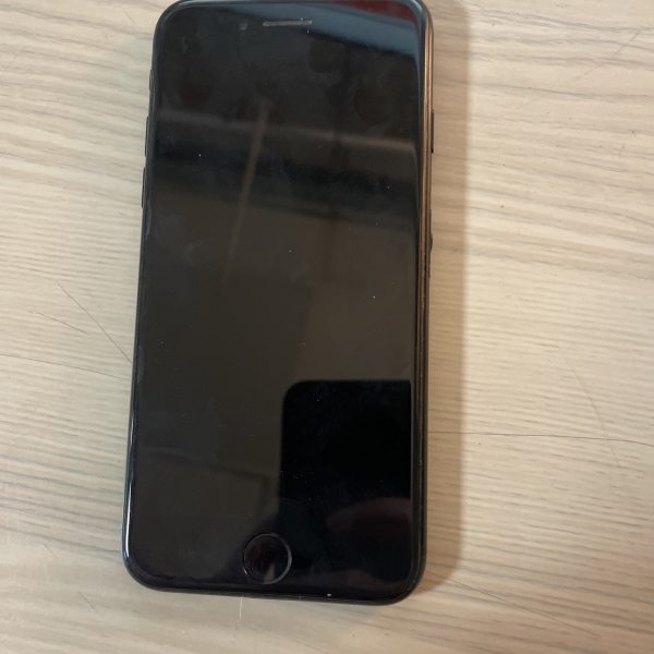 iphone 7 32gb schwarz *Bitte Beschreibung lesen* W46-cd11
