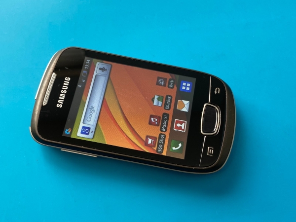 Samsung Galaxy Mini GT-S5570 Retro Smartphone, schwarz, Vodafone, getestet