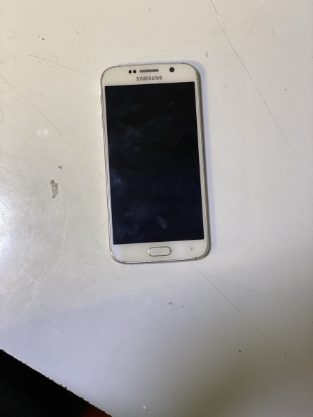 Samsung Galaxy S6 Smartphone als Ersatzteilspender