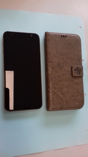 Samsung Galaxy  J4 plus  J4+  Smartphone  Top Zustand  m. Flipcover