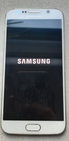 Samsung Galaxy S6 Smartphone 64 GB Weiß | OHNE SIMLOCK