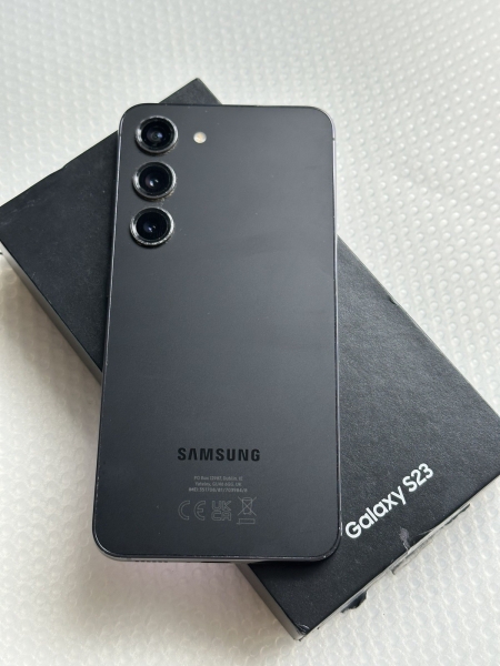Samsung Galaxy S23 SM-S911B/DS 128GB Phantom Black entsperrt Smartphone