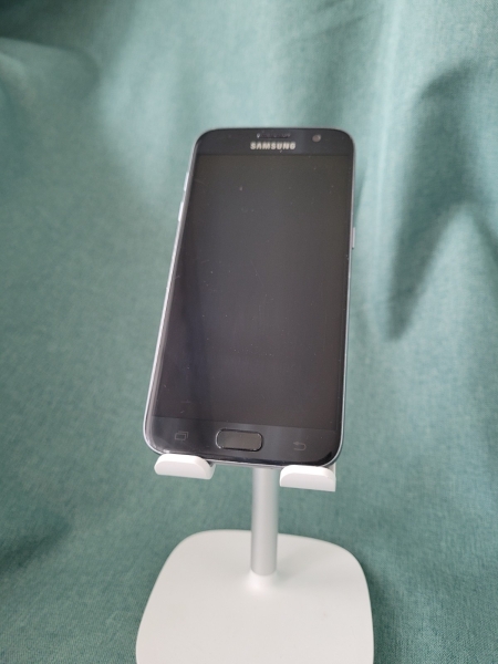 Samsung Galaxy S7 | 32GB | 4G LTE | Android Smartphone | G930F