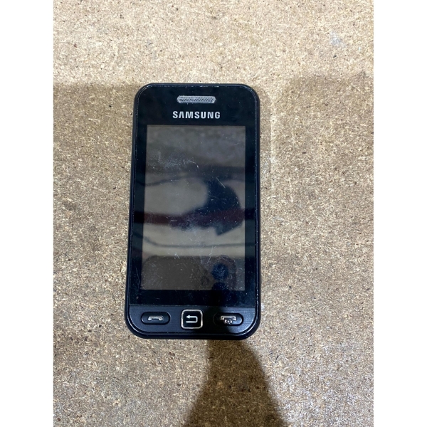 Samsung Android Smartphone schwarz 3,2 MP Mini-Sim 3″ TFT Touchscreen FM Radio