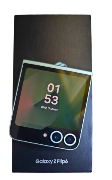 Handy SAMSUNG Galaxy Z Flip 6 5G F741 12+512GB Smartphone Faltbar GRÜN