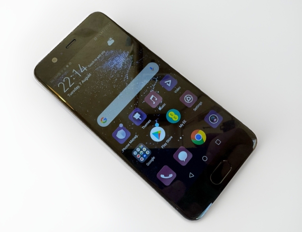 Huawei P10 VTR-L09 schwarz 64GB (entsperrt) Smartphone Angebot lesen