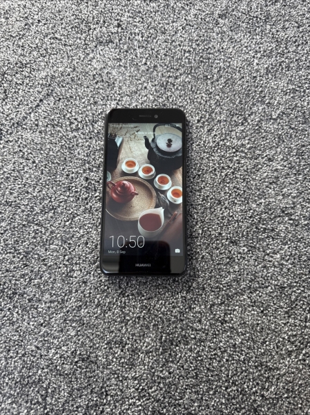 Huawei P8 Lite (PRA-LX1) 16GB schwarz 5,2″ Display günstig Android Smartphone 2017