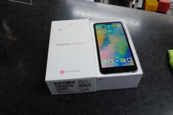 Huawei P20 Pro Smartphone – LCD-Display defekt – Ersatzteile oder Reparaturen