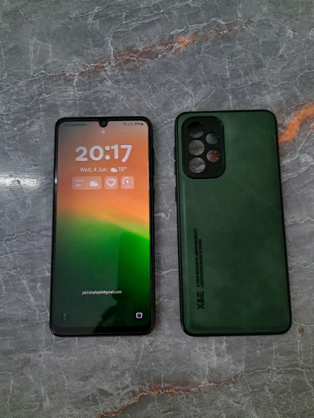 Samsung Galaxy A33 128GB Schwarz 5G Android Smartphone 6GB RAM